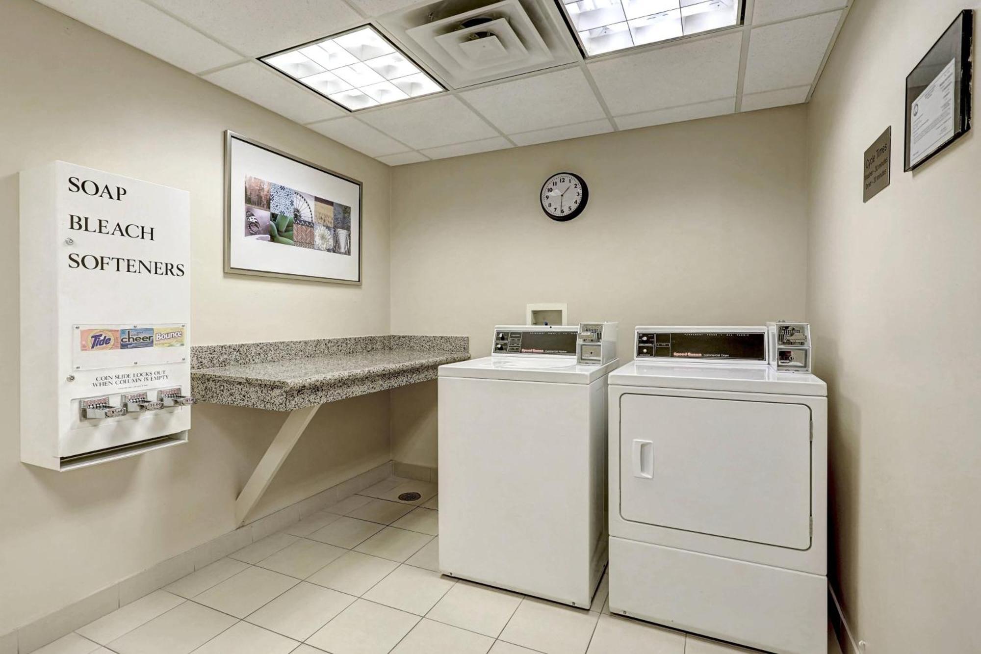 Fairfield Inn & Suites By Marriott Edison - South Plainfield Extérieur photo