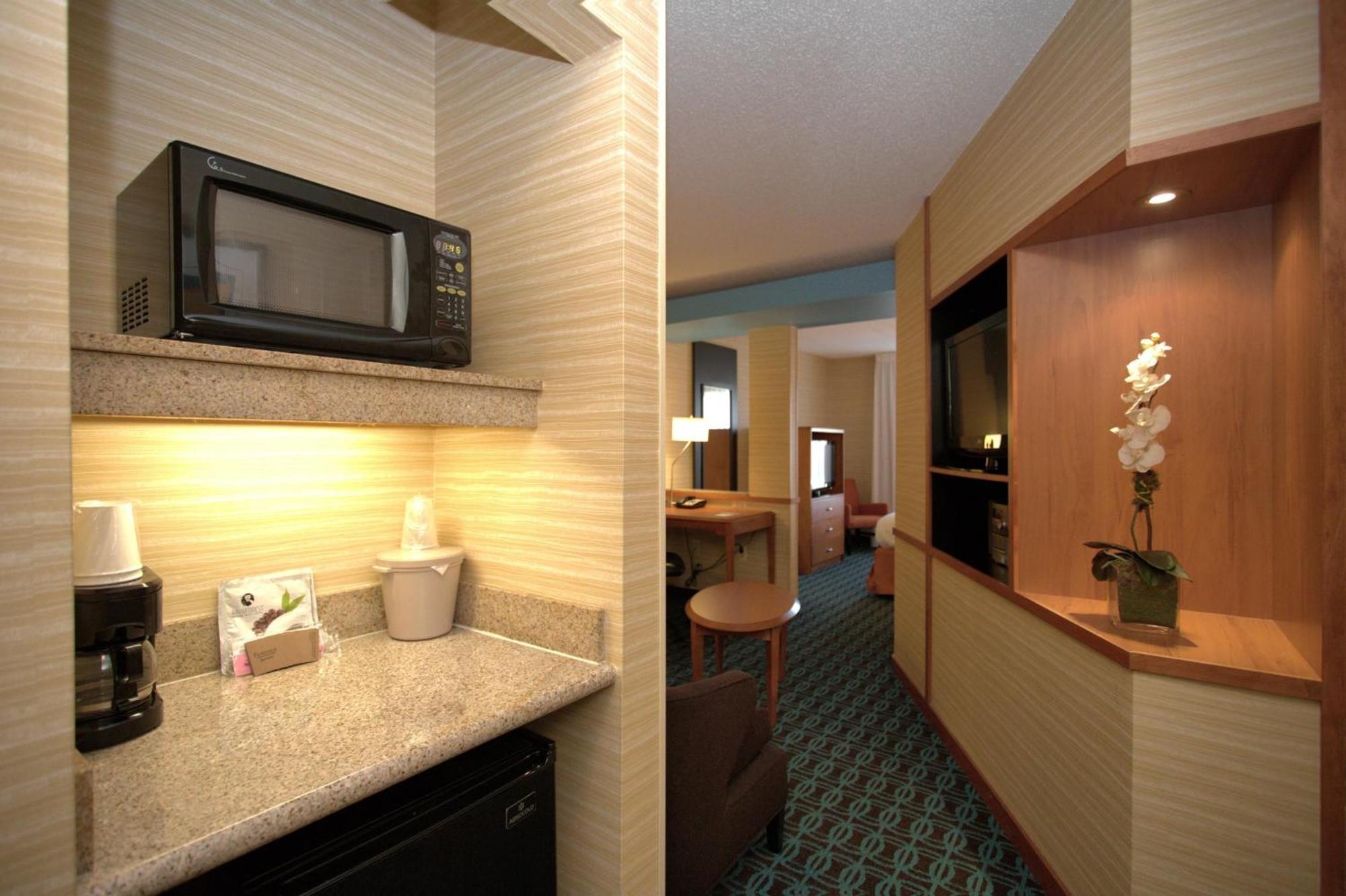 Fairfield Inn & Suites By Marriott Edison - South Plainfield Extérieur photo