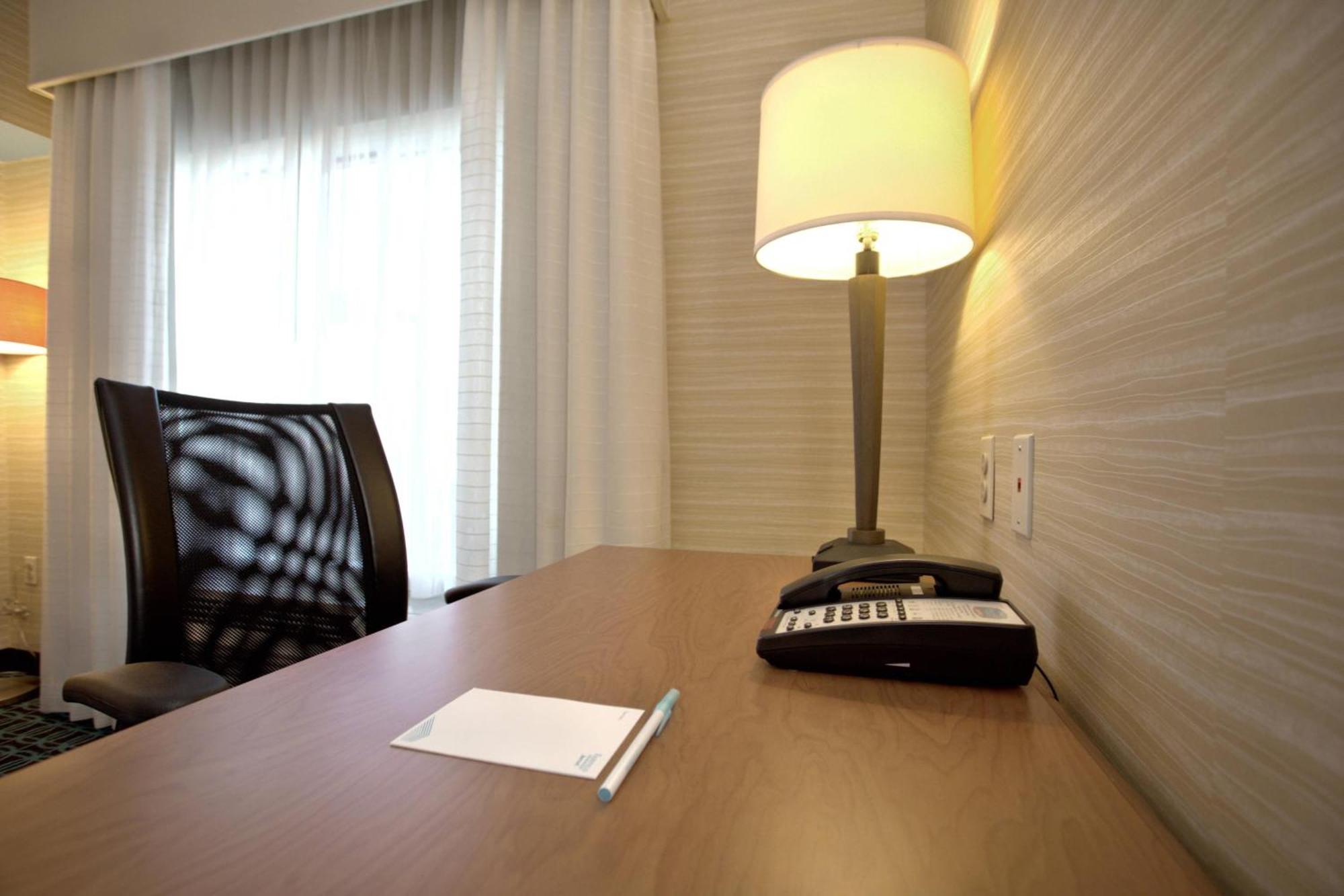 Fairfield Inn & Suites By Marriott Edison - South Plainfield Extérieur photo